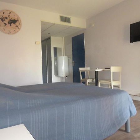 Appartement Village 9 En Residence De Vacances En Camargue 아흘르 외부 사진